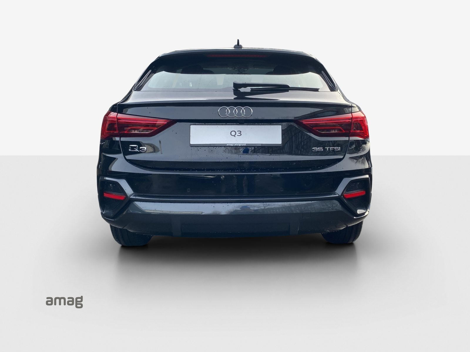 AUDI Q3 Sportback 35 TFSI Attraction, Essence, Automatique - 4