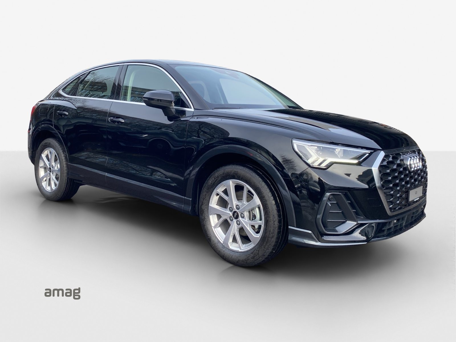 AUDI Q3 Sportback 35 TFSI Attraction, Essence, Automatique - 6