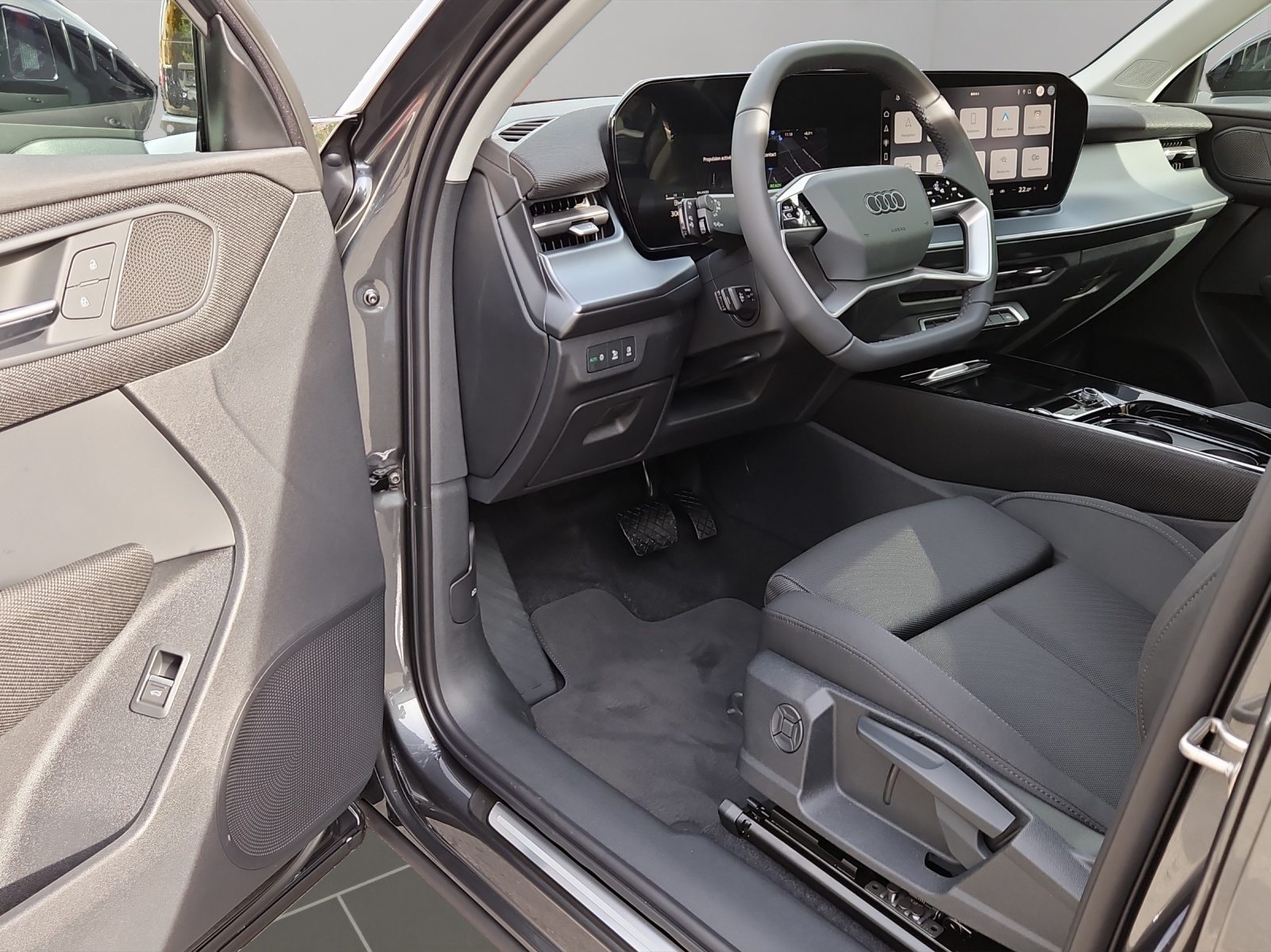 AUDI Q3 SUV 110 kW TFSI S tronic, Mild-Hybrid Benzin/Elektro, Neuwagen, Automat - 7