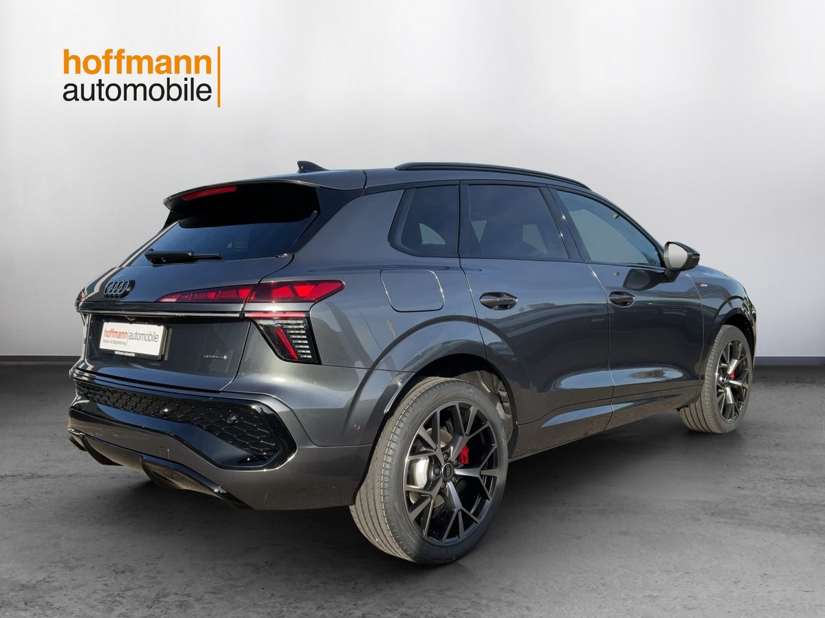 AUDI Q3 SUV TFSI 195 kW, Essence, Voiture nouvelle, Automatique - 4