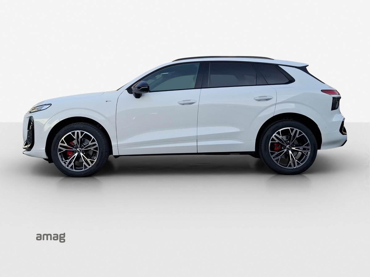 AUDI Q3 SUV TFSI 110 kW, Benzin, Neuwagen, Automat - 2