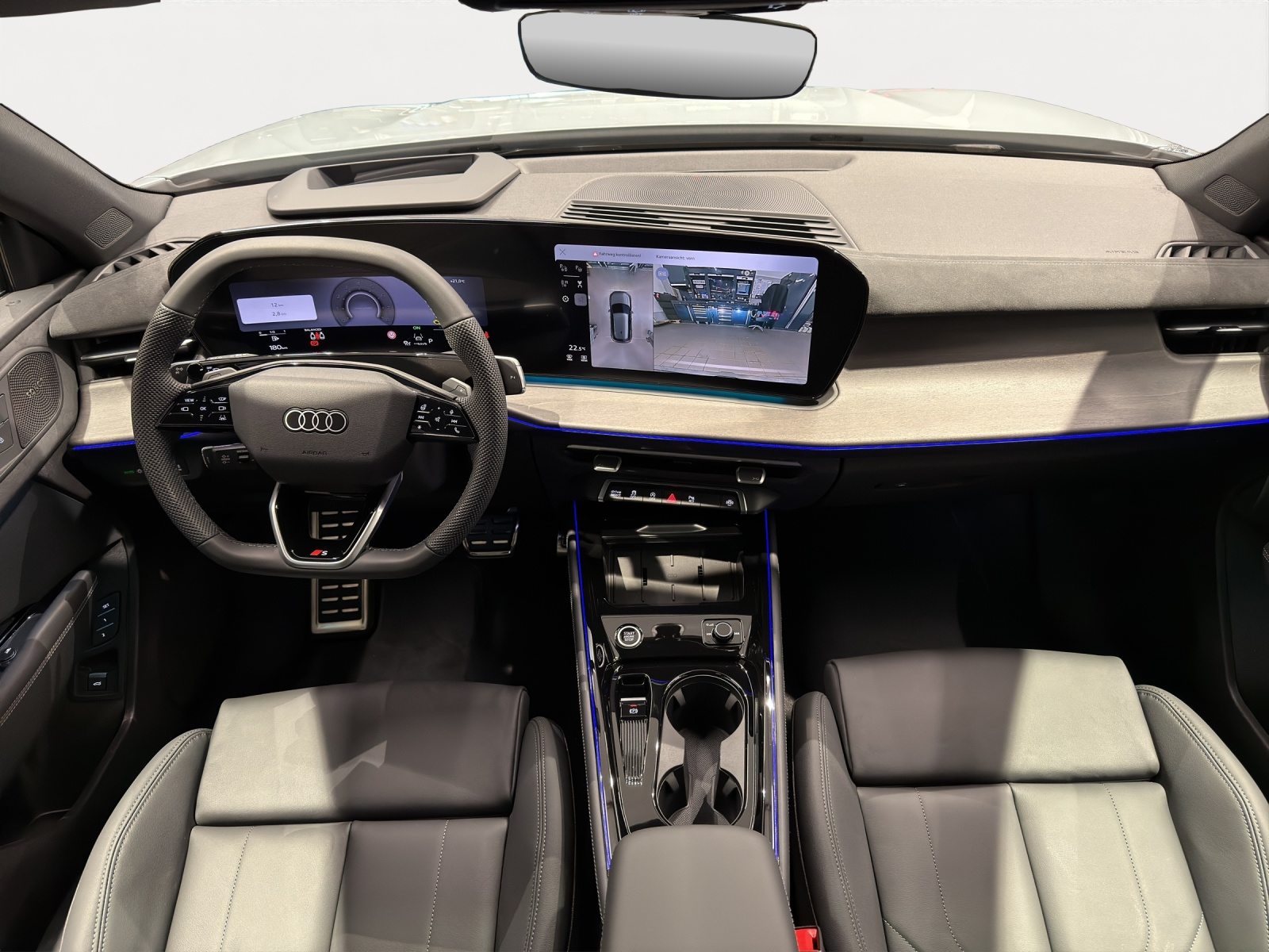 AUDI Q3 SUV TFSI 195 kW, Essence, Voiture nouvelle, Automatique - 6