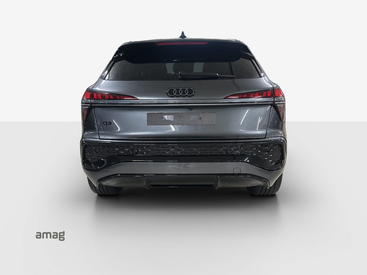 AUDI Q3 SUV TFSI 110 kW, Essence, Voiture nouvelle, Automatique - 4