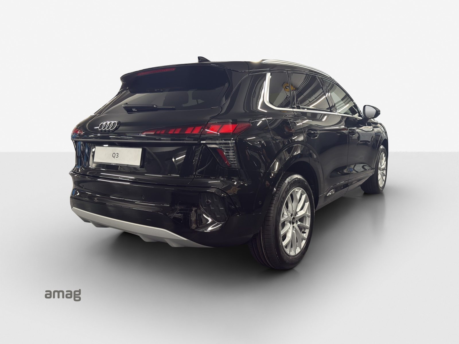 AUDI Q3 SUV TFSI 110 kW, Benzina, Auto nuove, Automatico - 5