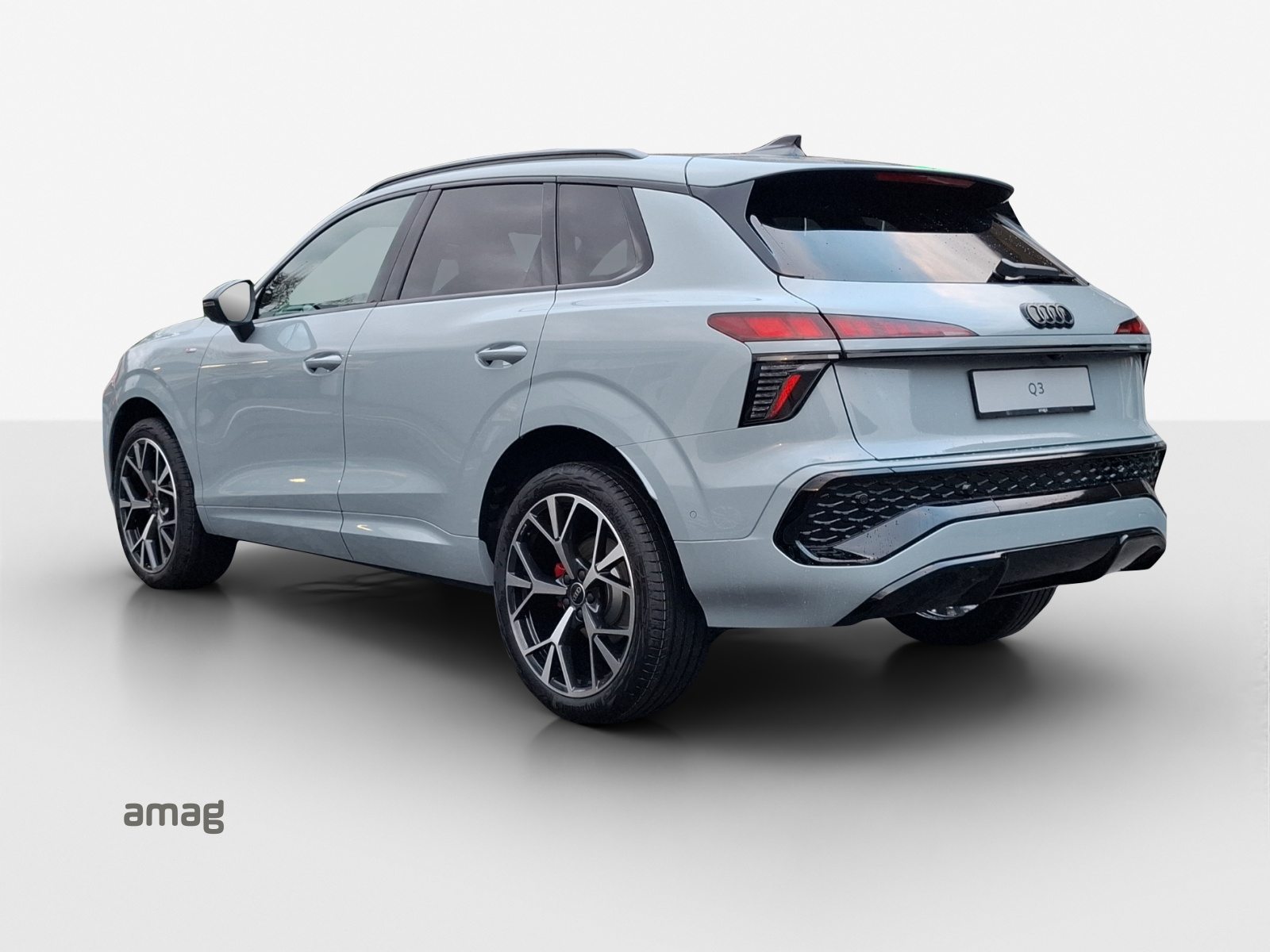 AUDI Q3 SUV TFSI 110 kW, Benzin, Neuwagen, Automat - 3