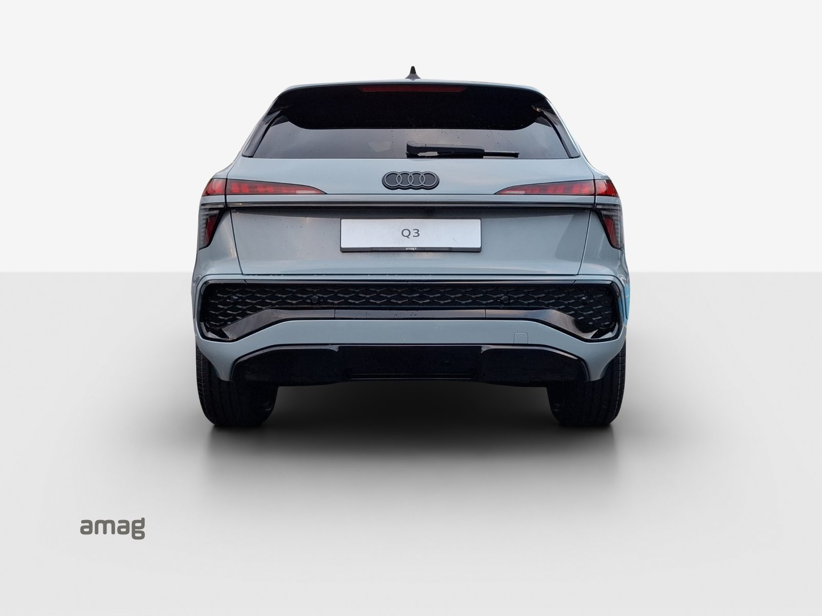 AUDI Q3 SUV TFSI 110 kW, Benzin, Neuwagen, Automat - 4