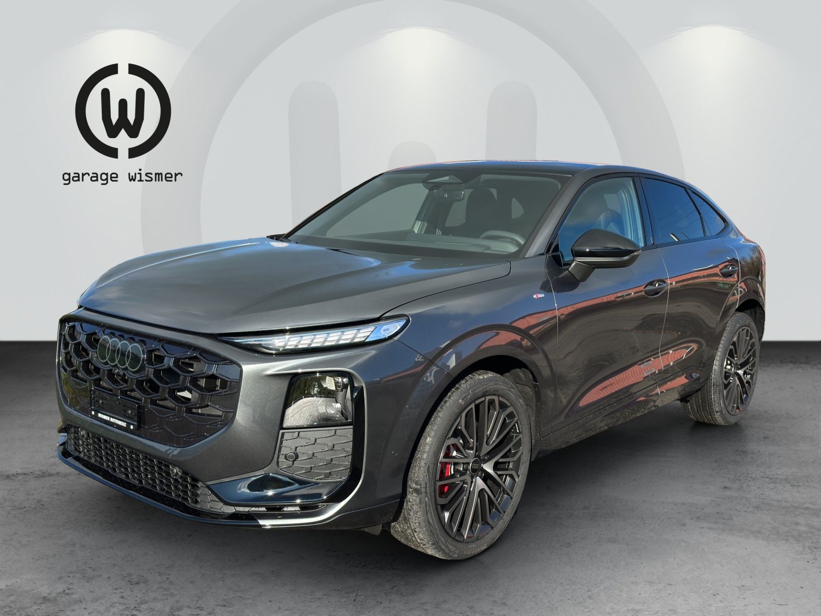 AUDI Q3 SB TFSI 195 kW, Petrol, New car, Automatic