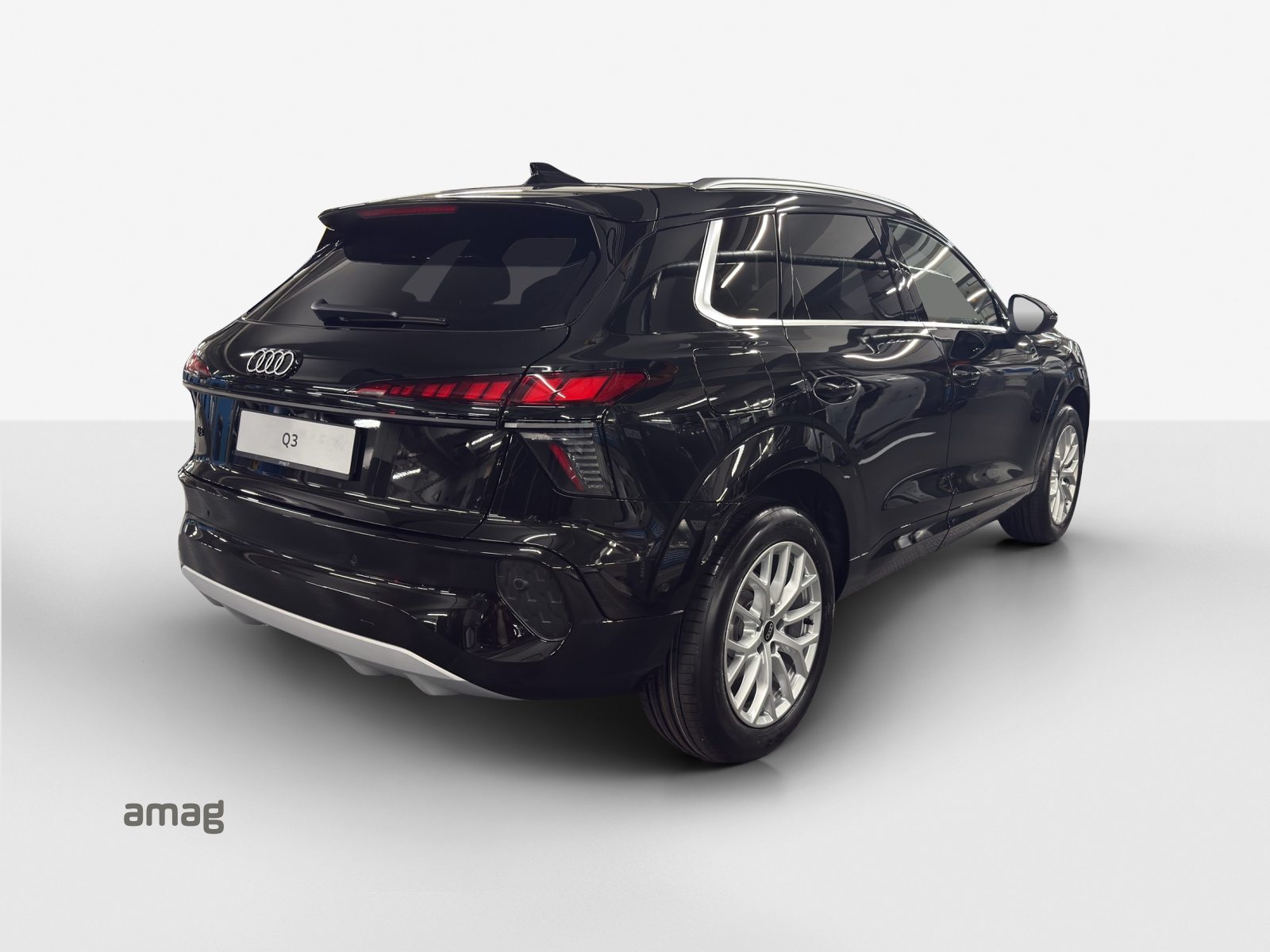 AUDI Q3 SUV TFSI 110 kW, Benzina, Auto nuove, Automatico - 5