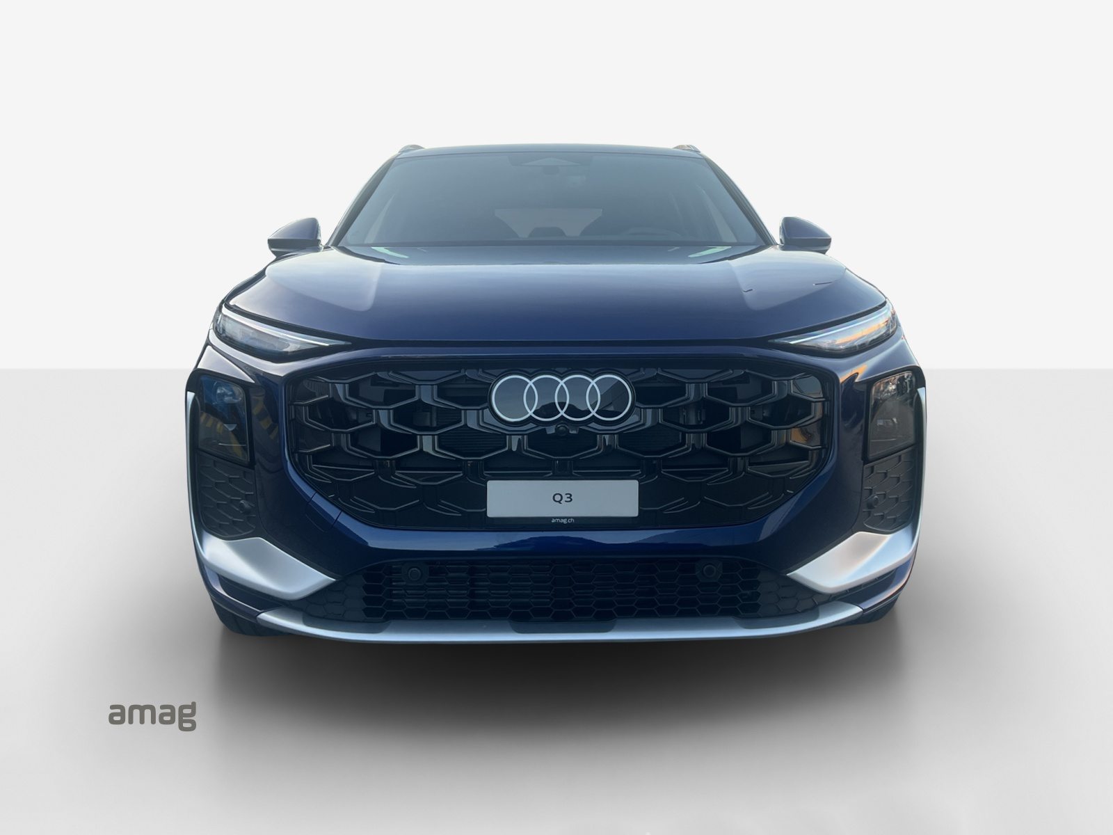 AUDI Q3 SUV TFSI 110 kW, Essence, Voiture nouvelle, Automatique - 7