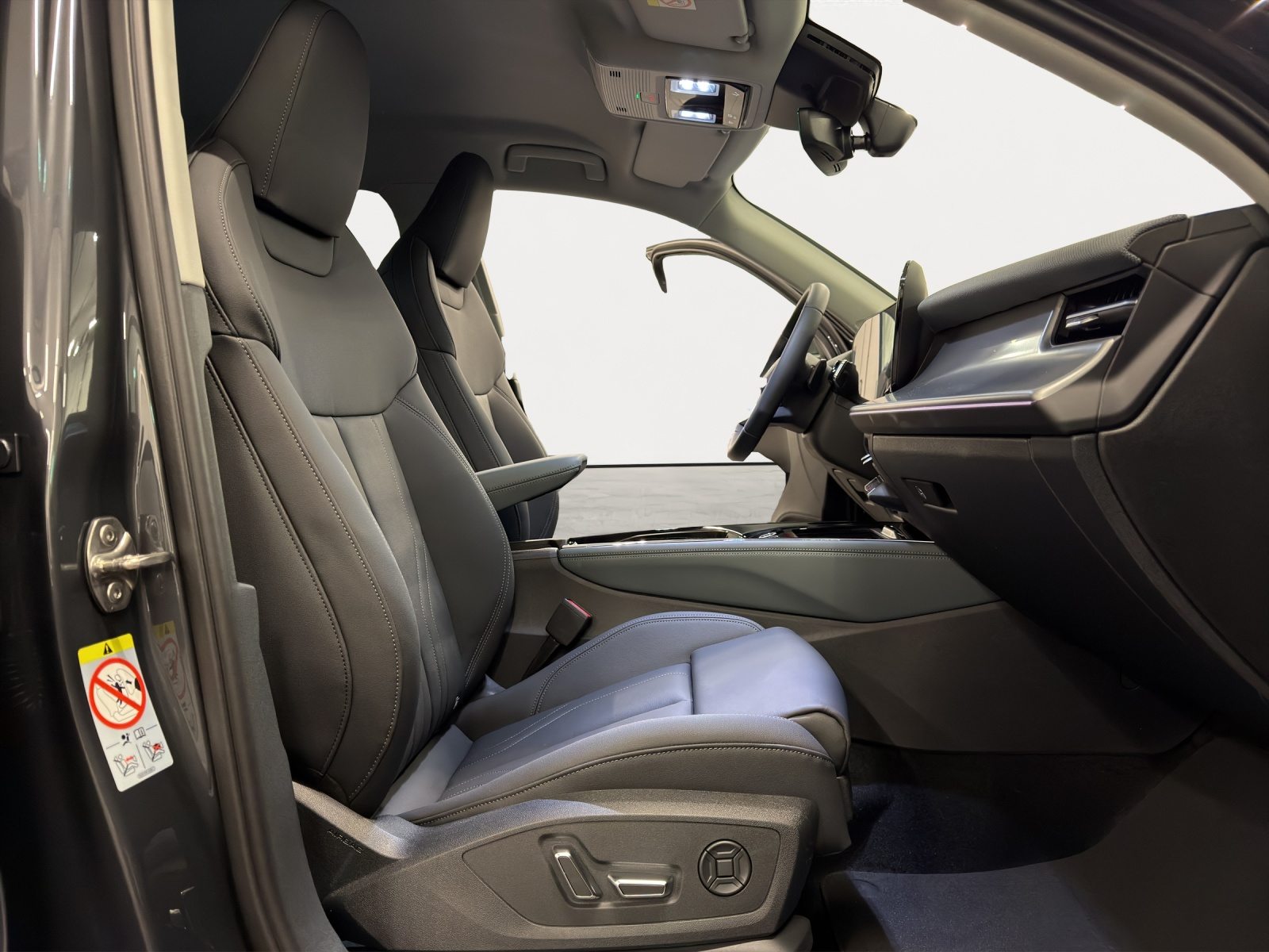 AUDI Q3 SUV e-hybrid 200 kW, Hybride Intégral Essence/Électricité, Voiture nouvelle, Automatique - 7