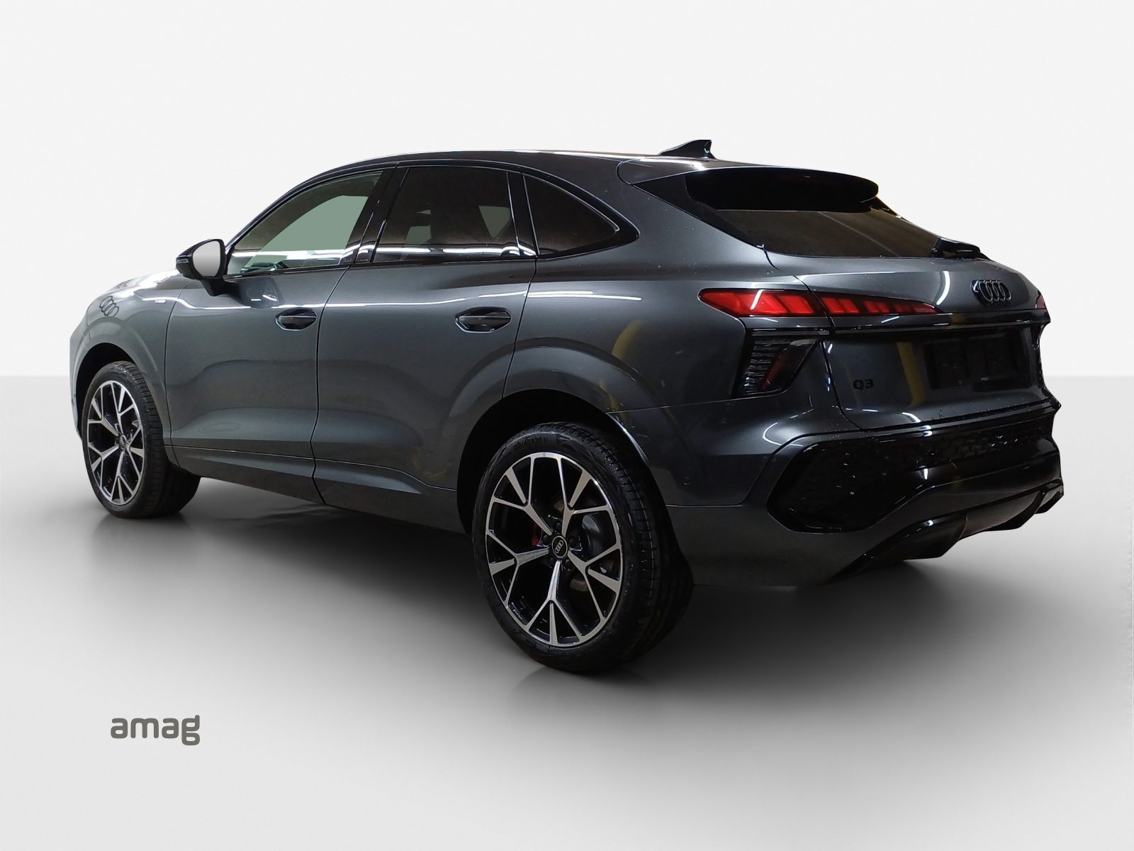 AUDI Q3 SB TFSI 110 kW, Petrol, New car, Automatic - 3