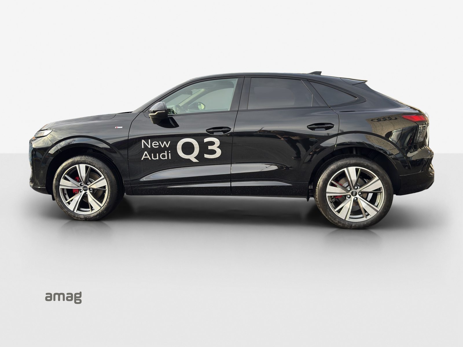 AUDI Q3 SB TFSI 110 kW, Benzin, Neuwagen, Automat - 2