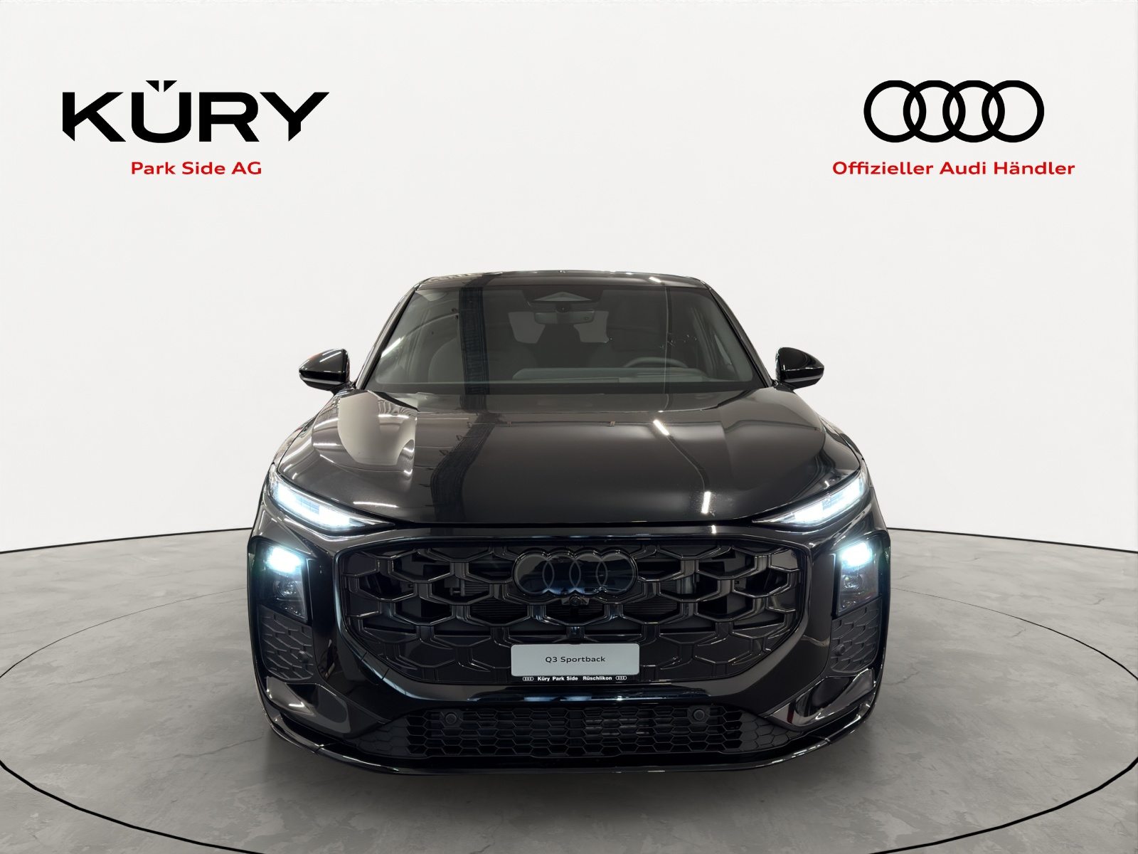 AUDI Q3 SB TFSI 195 kW, Benzin, Neuwagen, Automat - 2