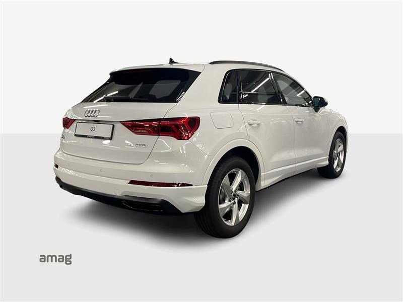 AUDI Q3, Occasion / Utilisé, Automatique - 6
