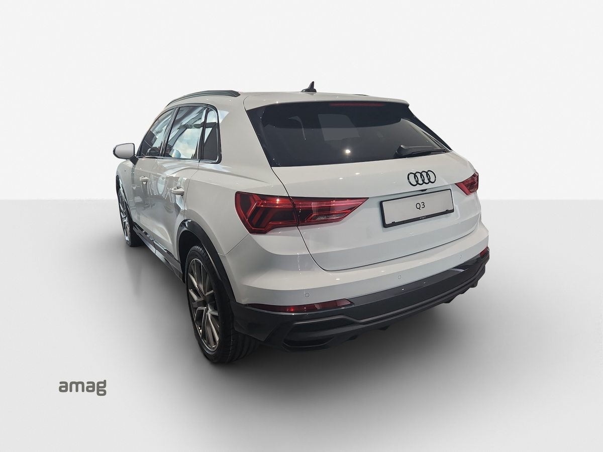 AUDI Q3 35 TFSI S line Attraction, Benzina, Occasioni / Usate, Automatico - 2