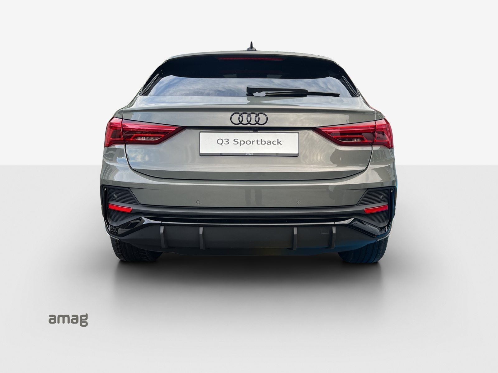 AUDI Q3 Sportback 35 TFSI S line Attraction, Essence, Occasion / Utilisé, Automatique - 4