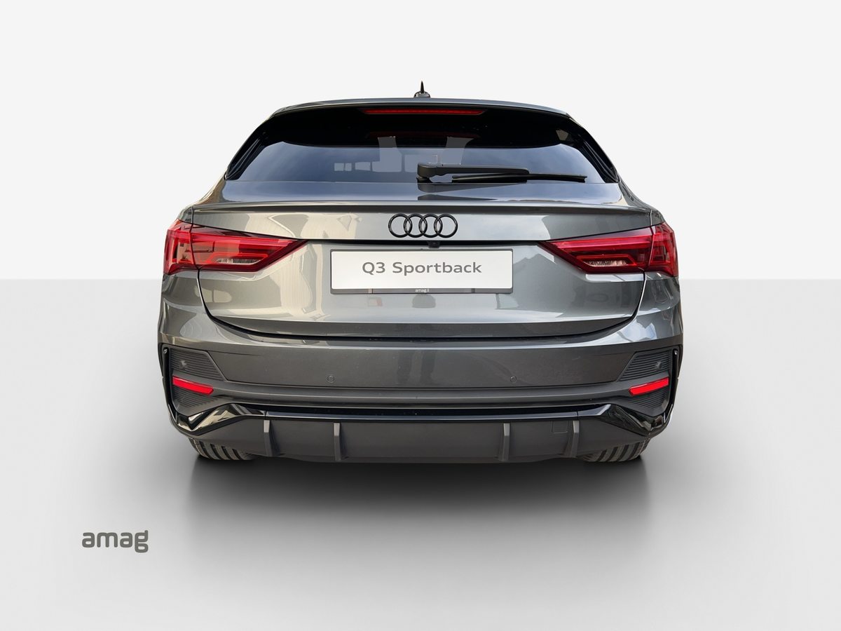 AUDI Q3 Sportback 35 TFSI S line Attraction, Benzin, Occasion / Gebraucht, Automat - 4