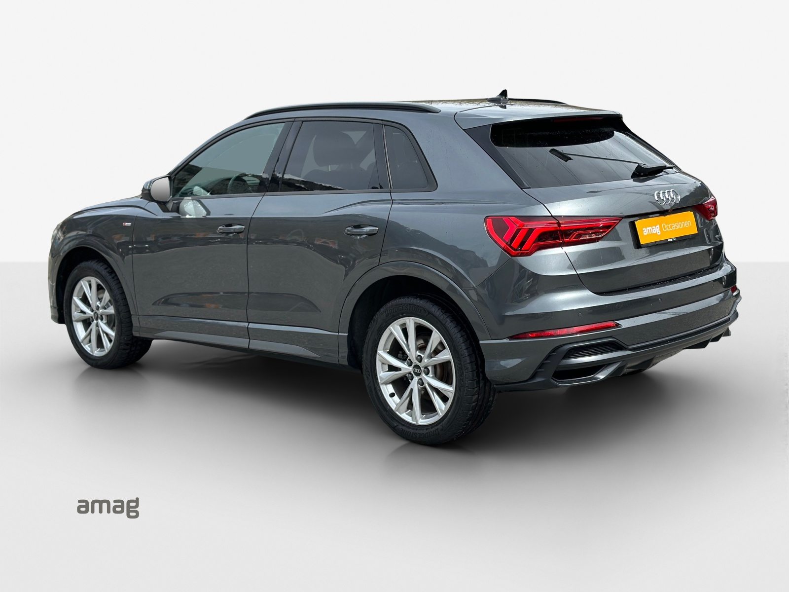 AUDI Q3 35 TDI S line Attraction, Diesel, Occasion / Gebraucht, Automat - 3