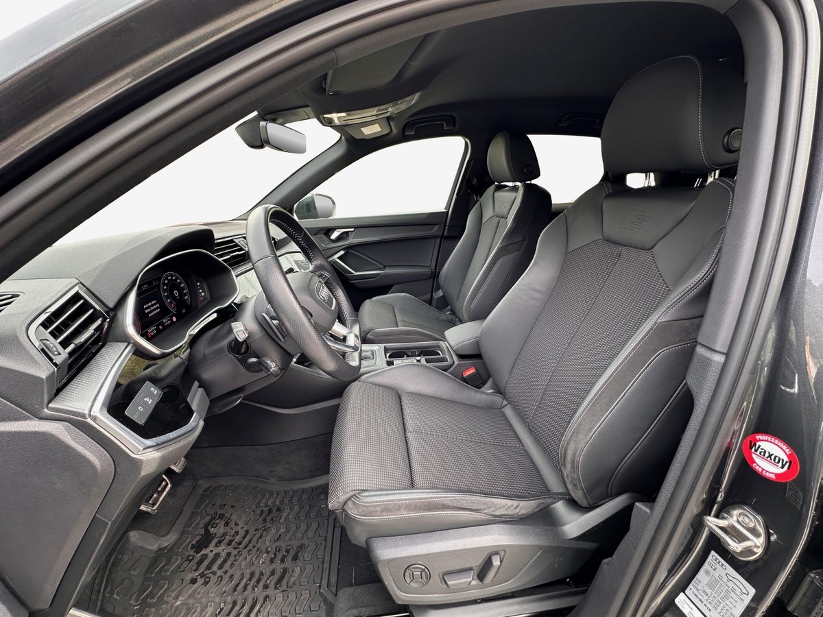 AUDI Q3 35 TDI S line Attraction, Diesel, Occasion / Gebraucht, Automat - 7
