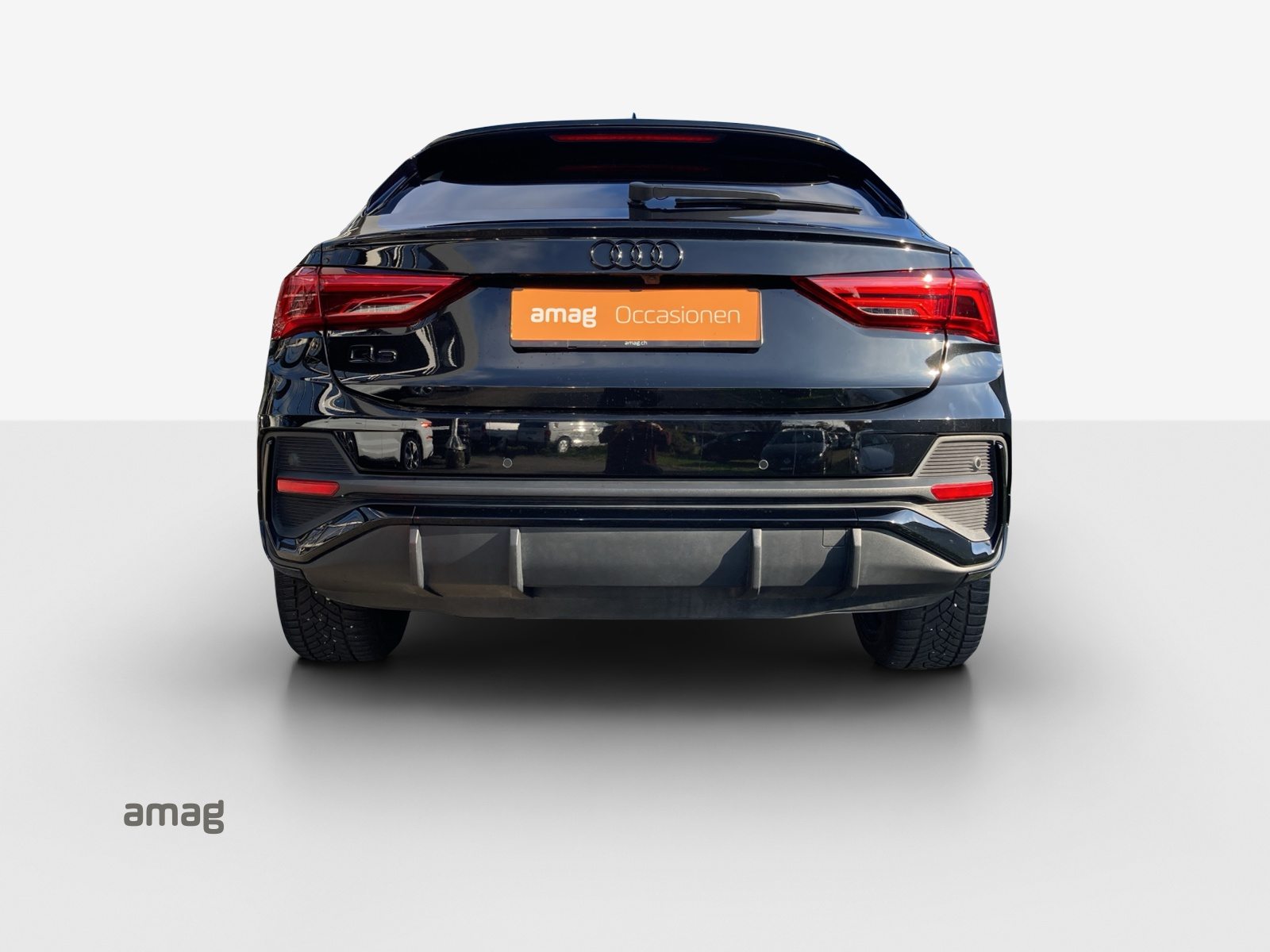 AUDI Q3 Sportback 45 TFSI e S line Attraction, Voll-Hybrid Benzin/Elektro, Occasion / Gebraucht, Automat - 4