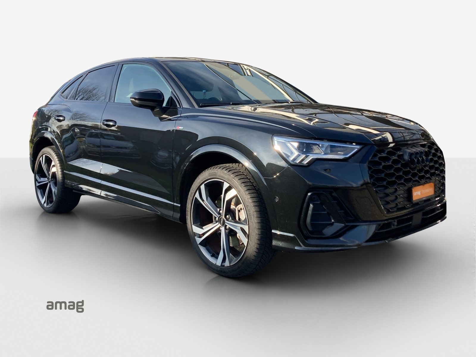 AUDI Q3 Sportback 45 TFSI e S line Attraction, Voll-Hybrid Benzin/Elektro, Occasion / Gebraucht, Automat - 6