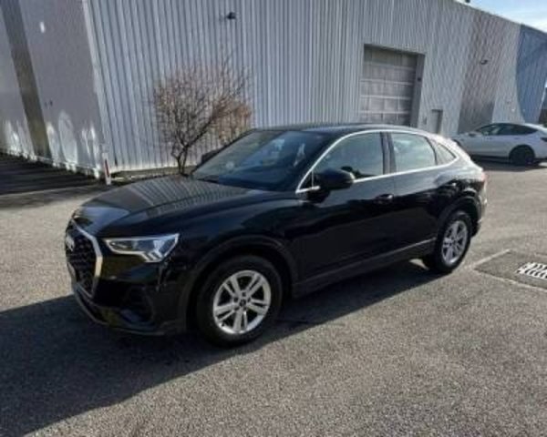 AUDI Q3 Sportback 1.5 35 TFSI S line Attraction S-Tronic, Benzin, Occasion / Gebraucht, Automat