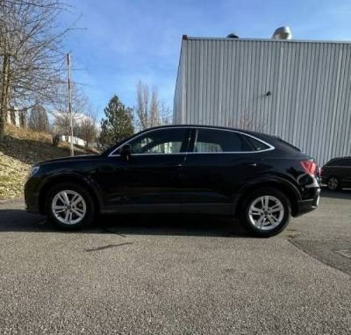 AUDI Q3 Sportback 1.5 35 TFSI S line Attraction S-Tronic, Benzin, Occasion / Gebraucht, Automat - 4