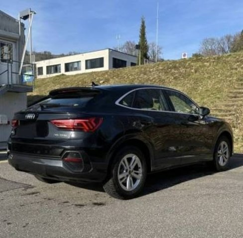 AUDI Q3 Sportback 1.5 35 TFSI S line Attraction S-Tronic, Benzin, Occasion / Gebraucht, Automat - 5