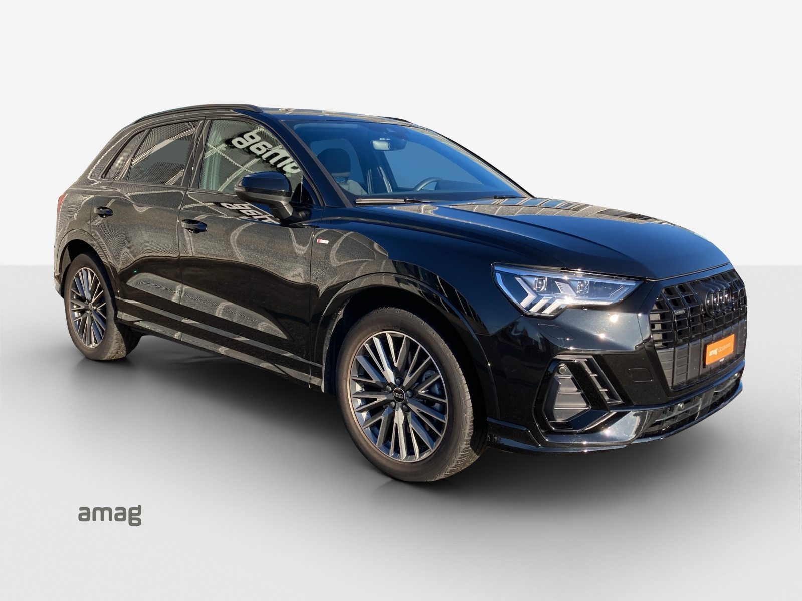 AUDI Q3 40 TFSI S line, Essence, Occasion / Utilisé, Automatique - 6