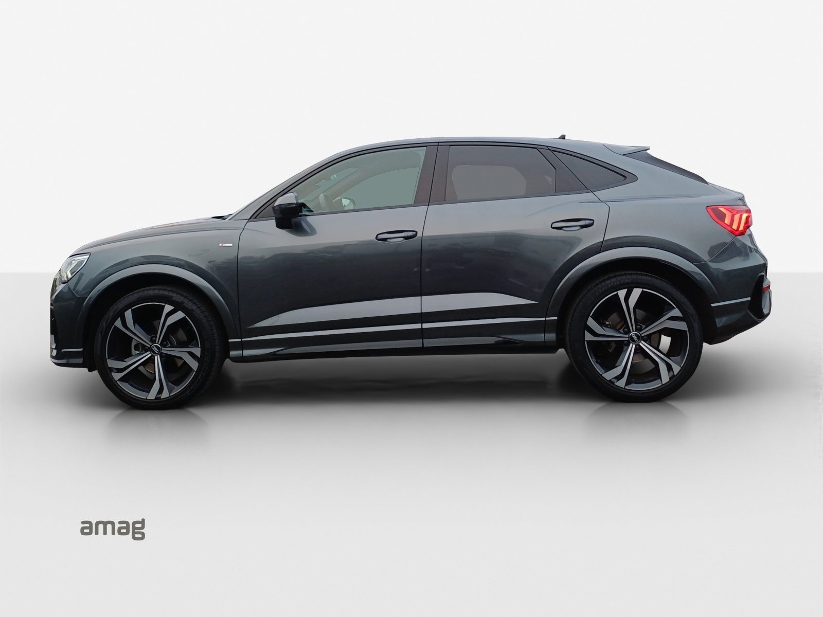 AUDI Q3 Sportback 35 TFSI S line, Benzina, Occasioni / Usate, Automatico - 2