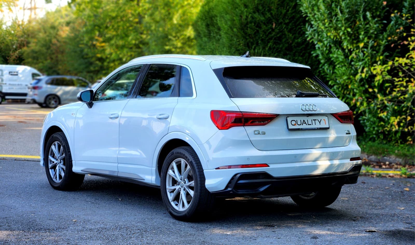 AUDI Q3 40 TFSI S line quattro S-tronic, Benzin, Occasion / Gebraucht, Automat - 4