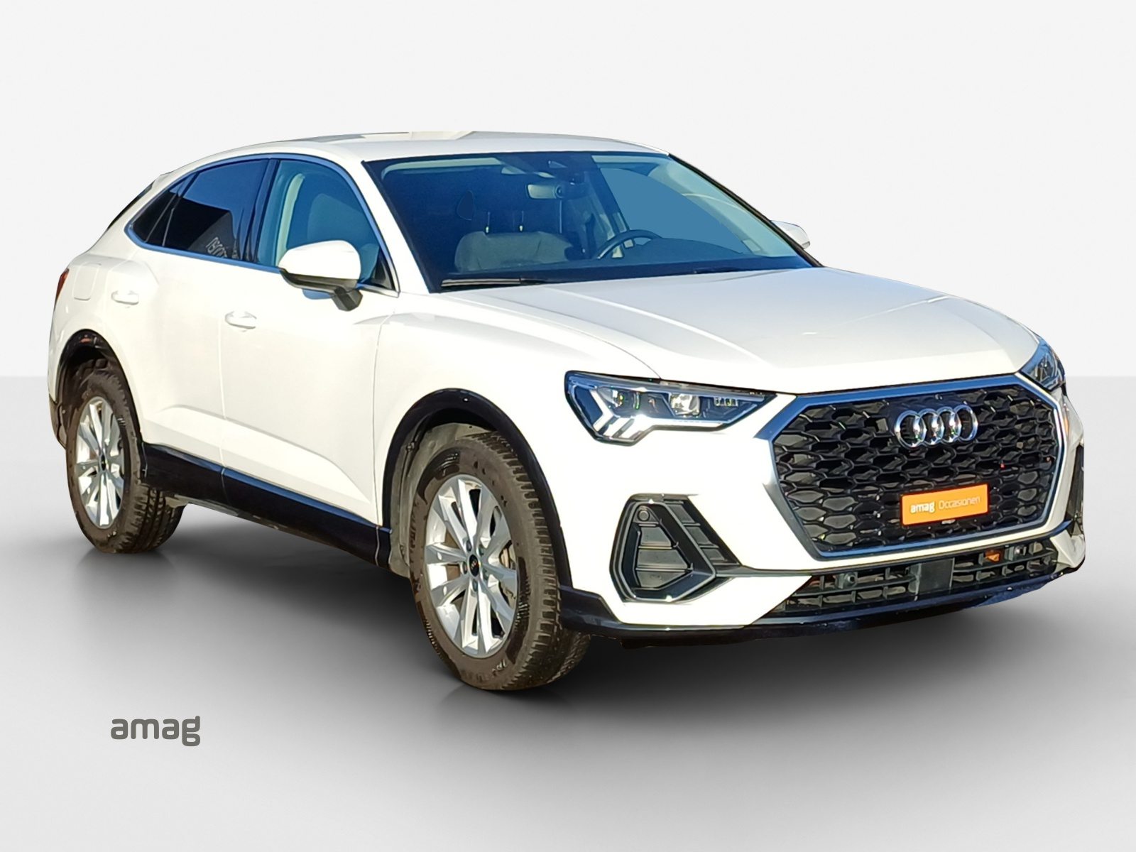 AUDI Q3 Sportback 35 TFSI Attraction, Benzin, Occasion / Gebraucht, Automat - 6