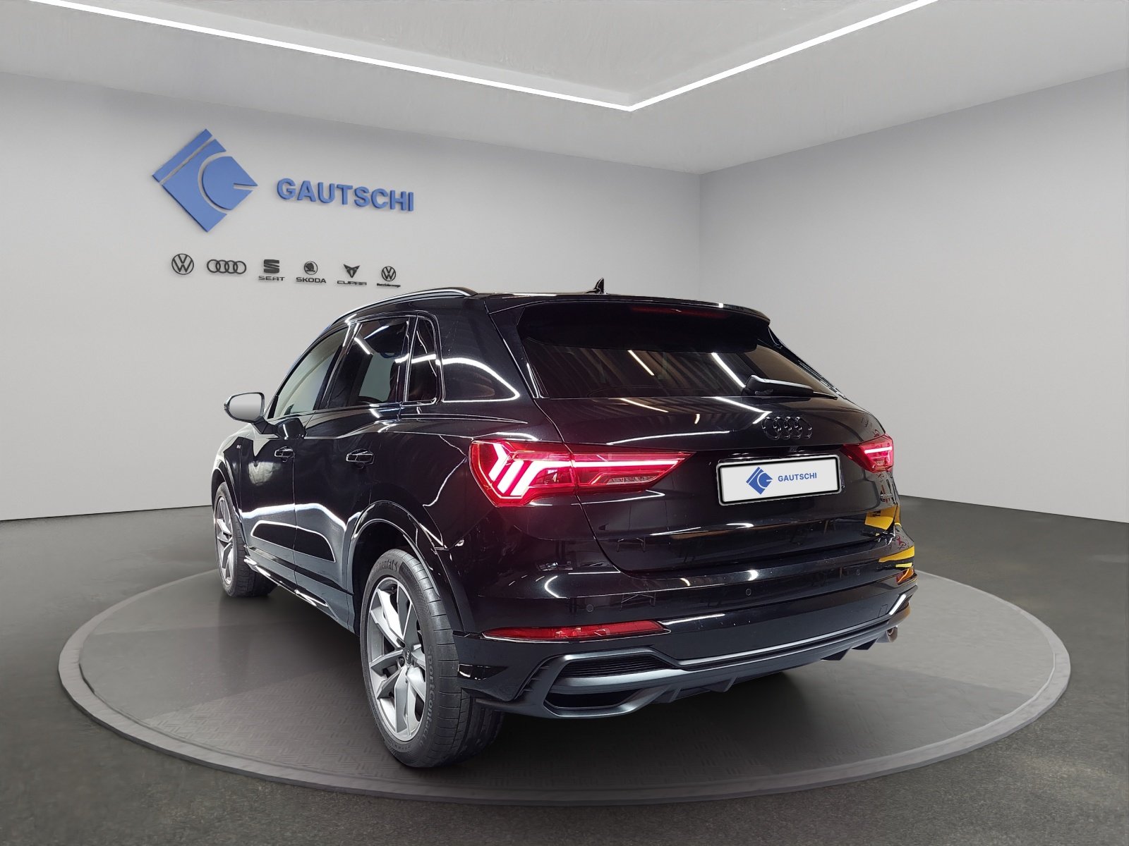 AUDI Q3 35 TDI S line quattro S-tronic, Diesel, Occasion / Gebraucht, Automat - 3