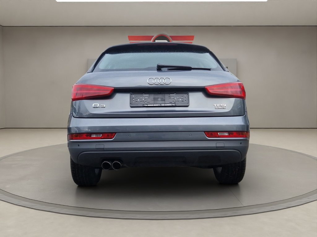 AUDI Q3 2.0 TFSI quattro S-Tronic, Benzin, Occasion / Gebraucht, Automat - 6