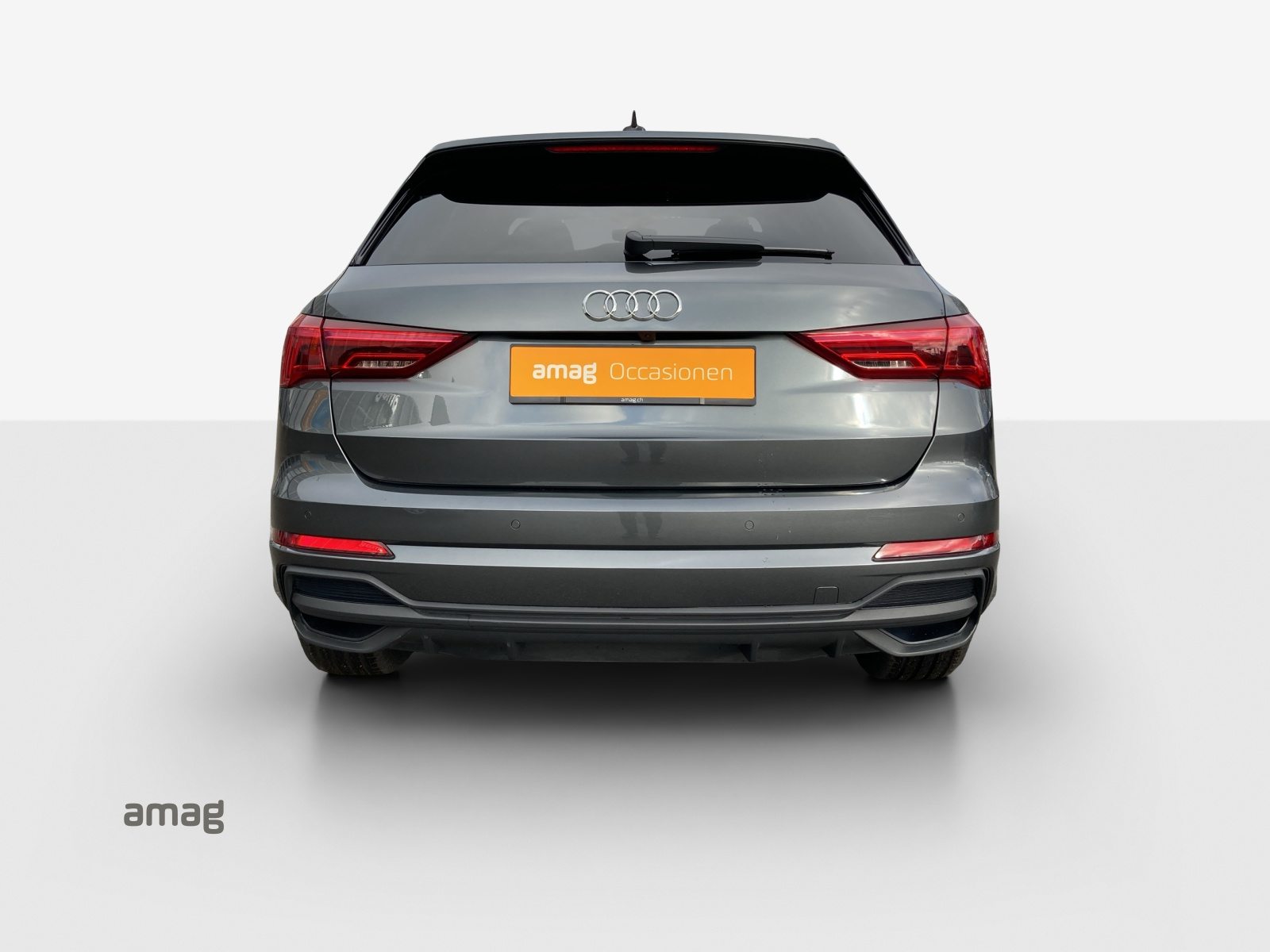 AUDI Q3 35 TFSI S line, Essence, Occasion / Utilisé, Automatique - 4