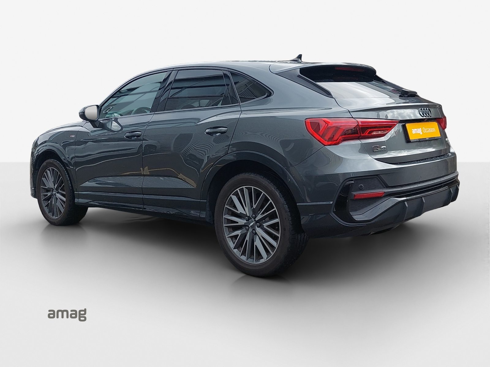 AUDI Q3 Sportback 40 TDI S line Attraction, Diesel, Occasion / Utilisé, Automatique - 3