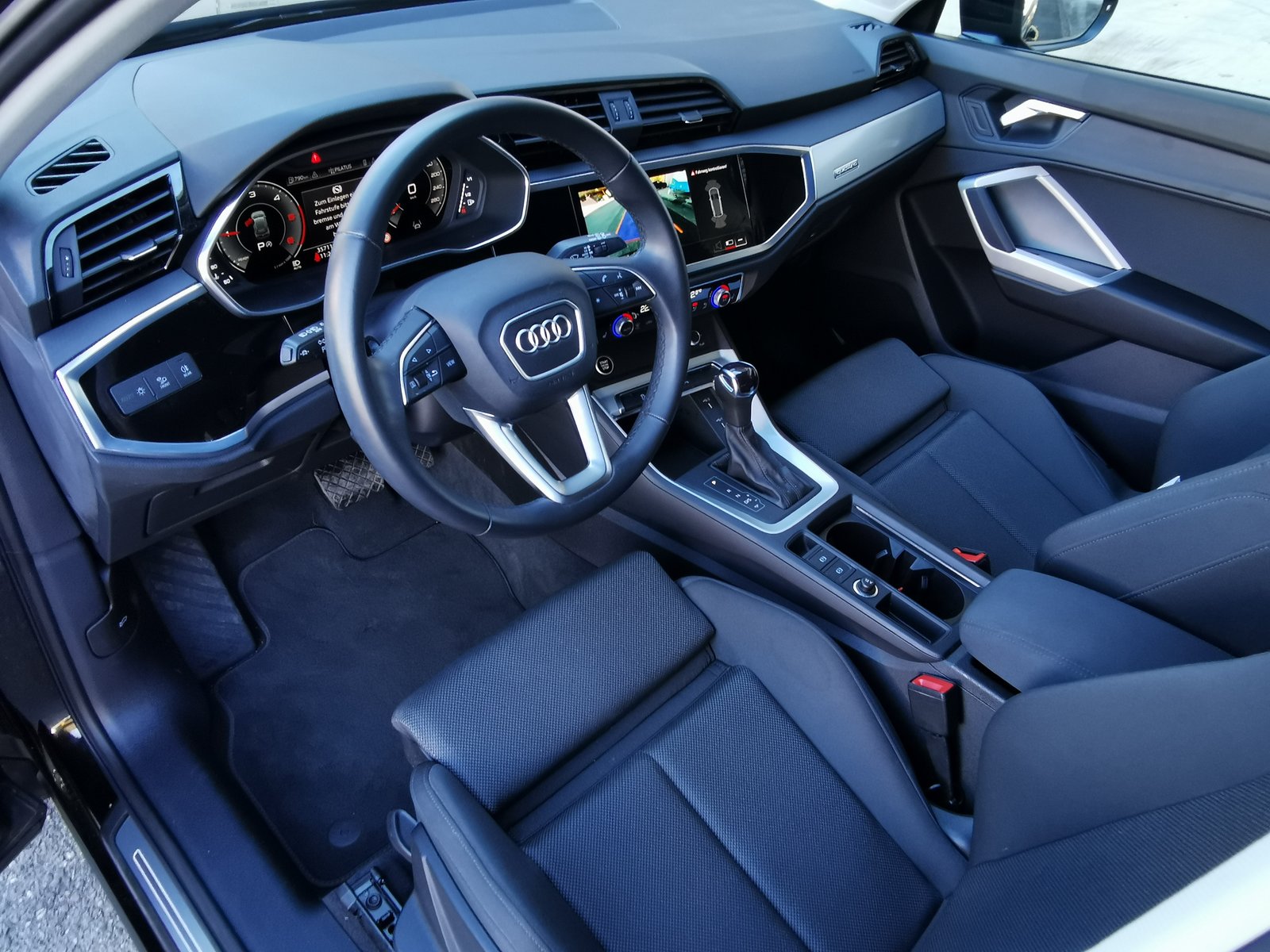 AUDI Q3 35 TDI S line quattro S-tronic, Diesel, Occasion / Gebraucht, Automat - 6