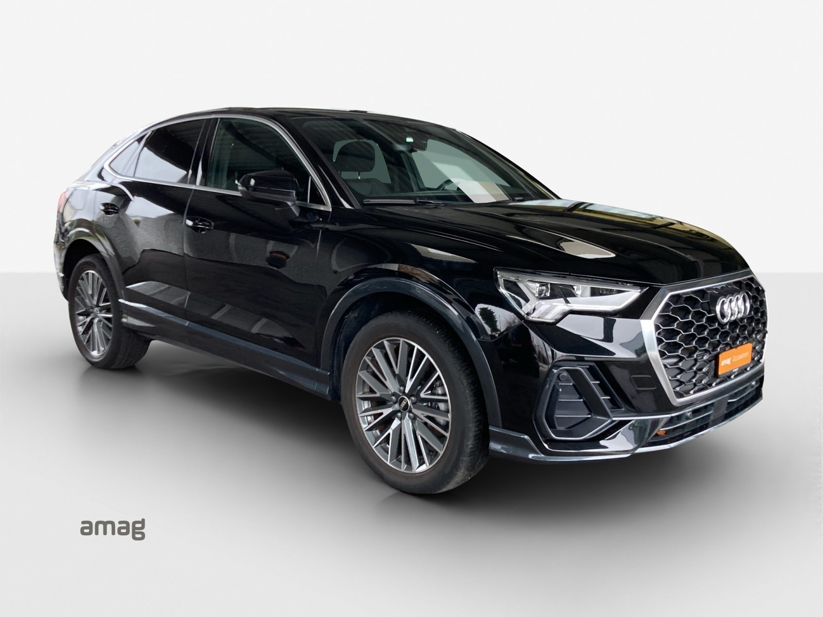 AUDI Q3 Sportback 45 TFSI e, Full-Hybrid Petrol/Electric, Second hand / Used, Automatic - 6