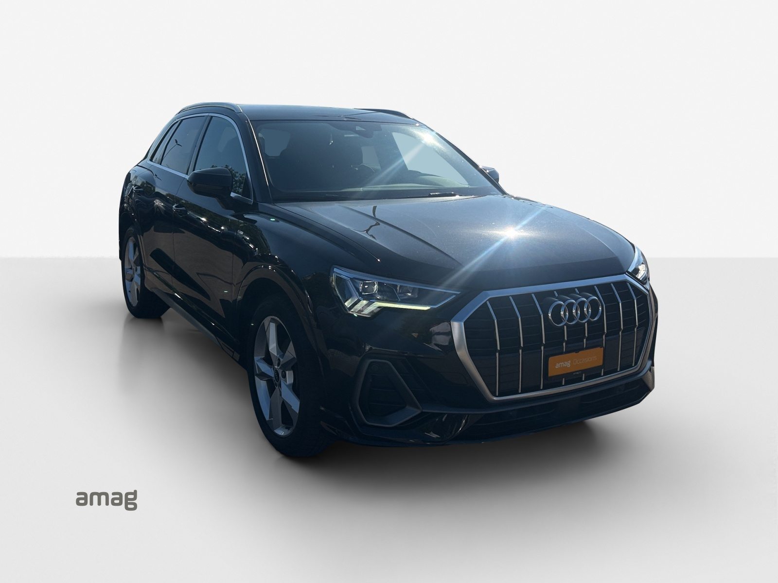 AUDI Q3 35 TFSI S line Attraction, Essence, Occasion / Utilisé, Automatique - 7
