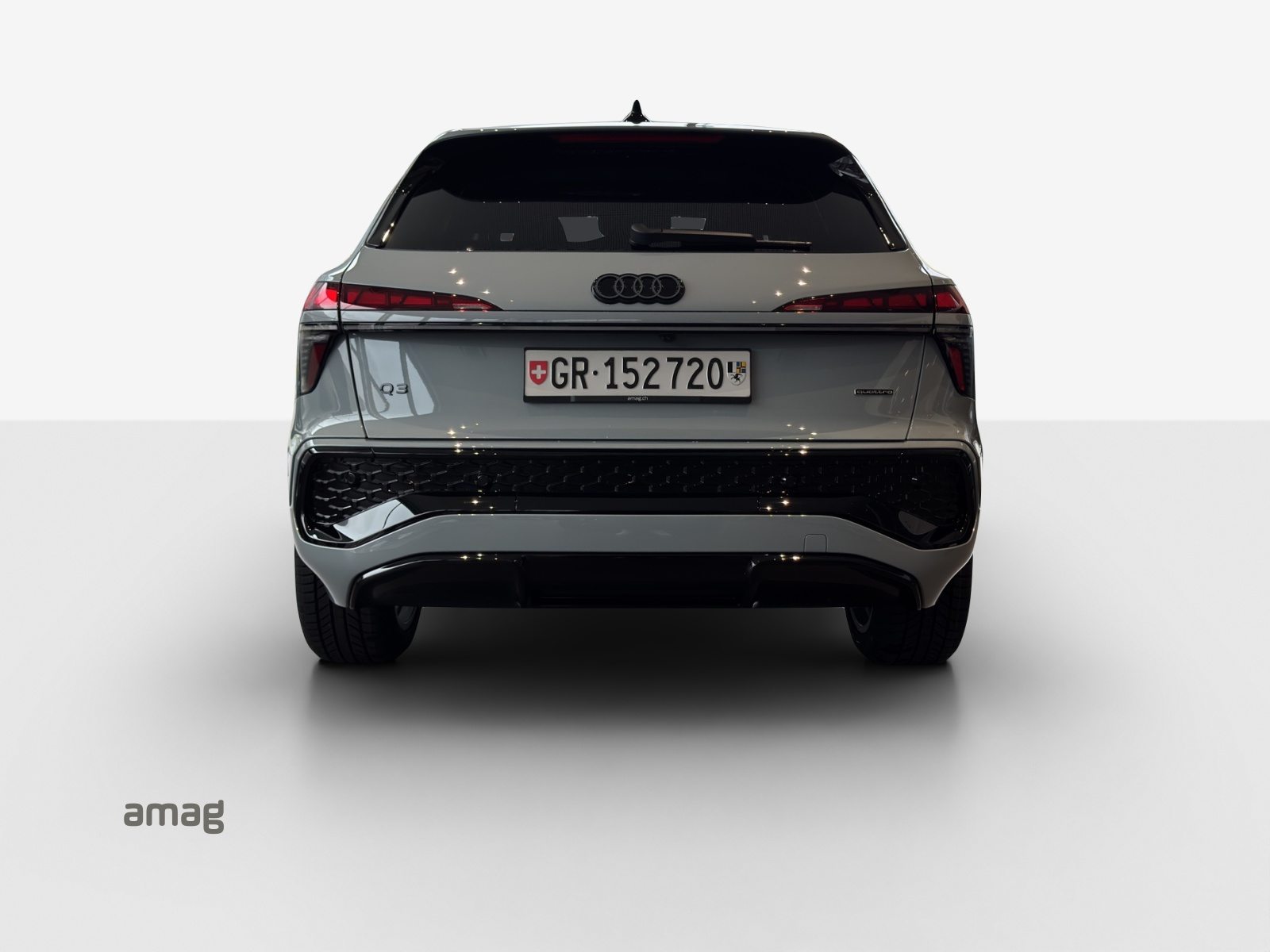 AUDI Q3 SUV TFSI 195 kW, Petrol, Ex-demonstrator, Automatic - 3
