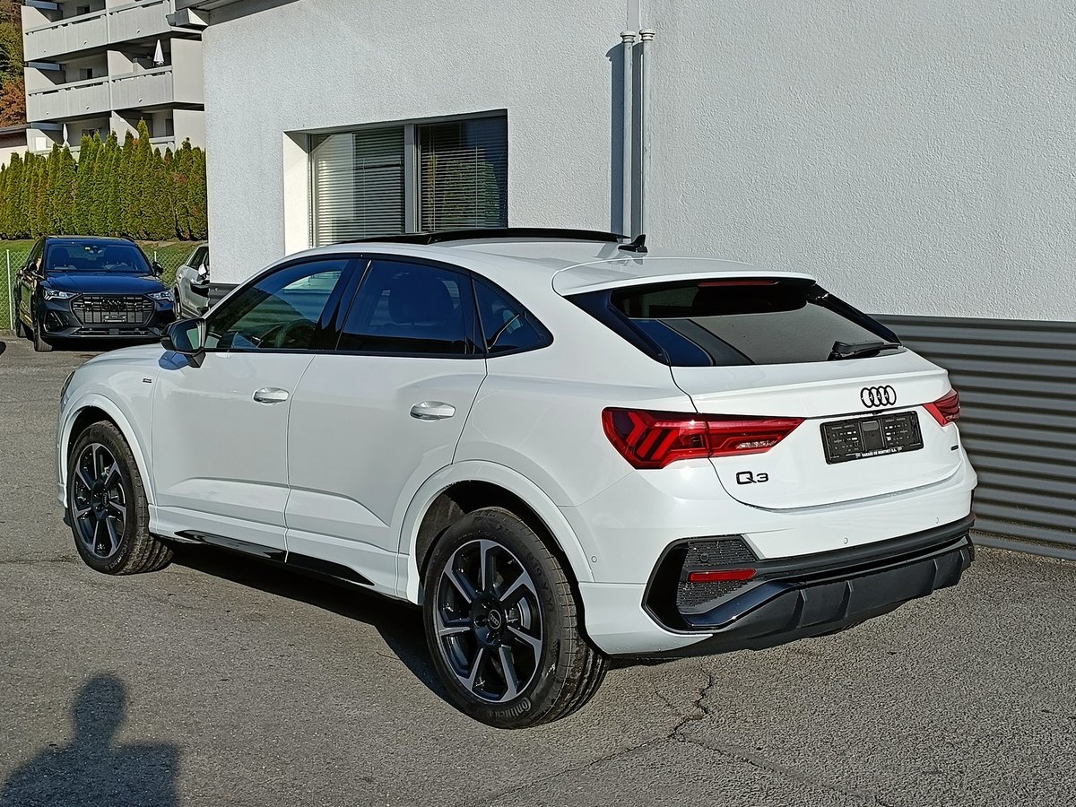 AUDI Q3 Sportback 40 TFSI S line quattro S-tronic, Benzin, Vorführwagen, Automat - 3