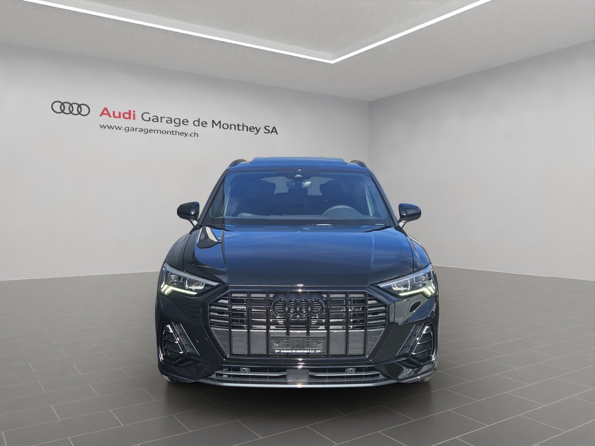 AUDI Q3 45 TFSI S line quattro S-tronic, Benzin, Vorführwagen, Automat - 2