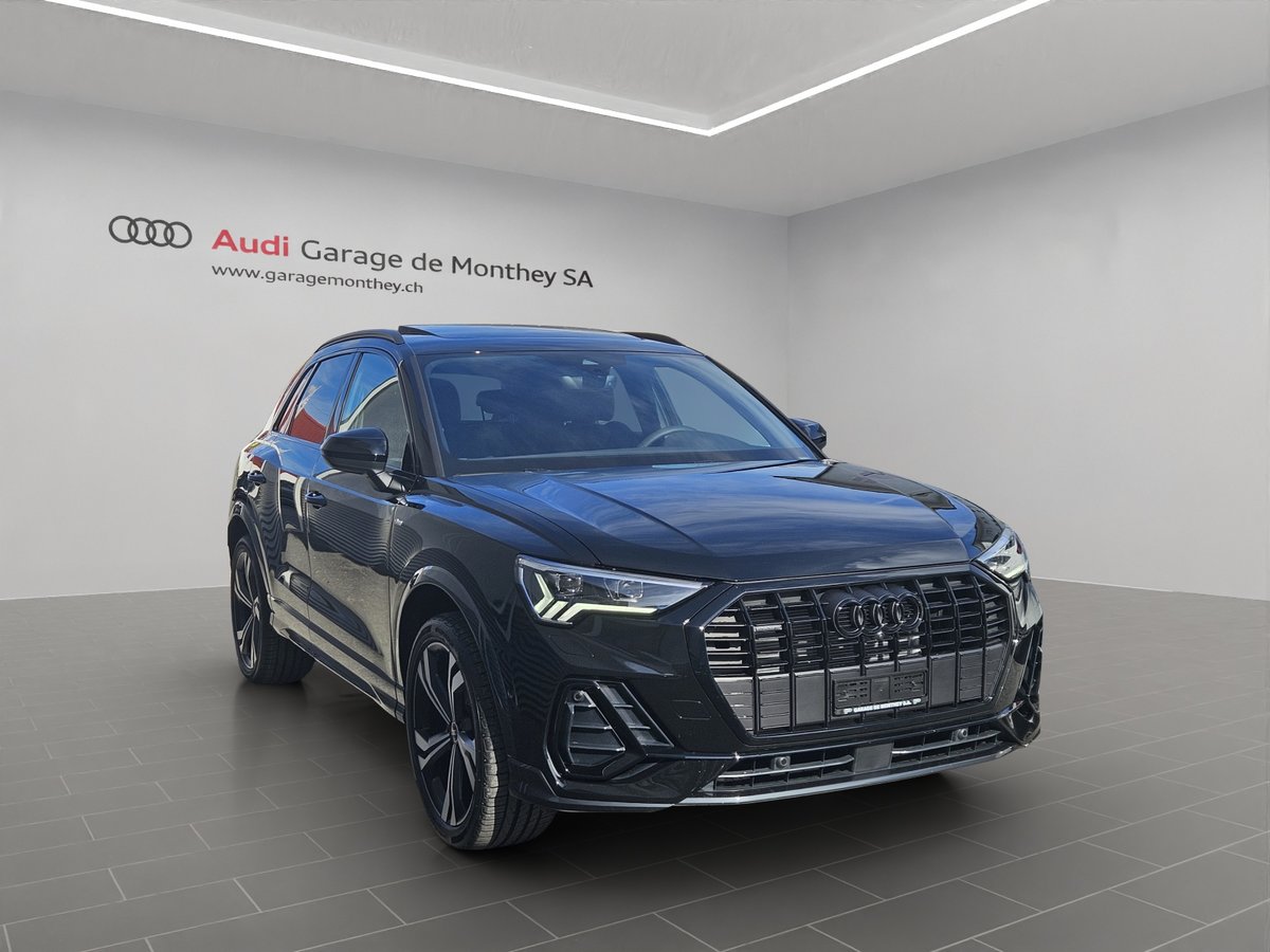 AUDI Q3 45 TFSI S line quattro S-tronic, Benzin, Vorführwagen, Automat - 3