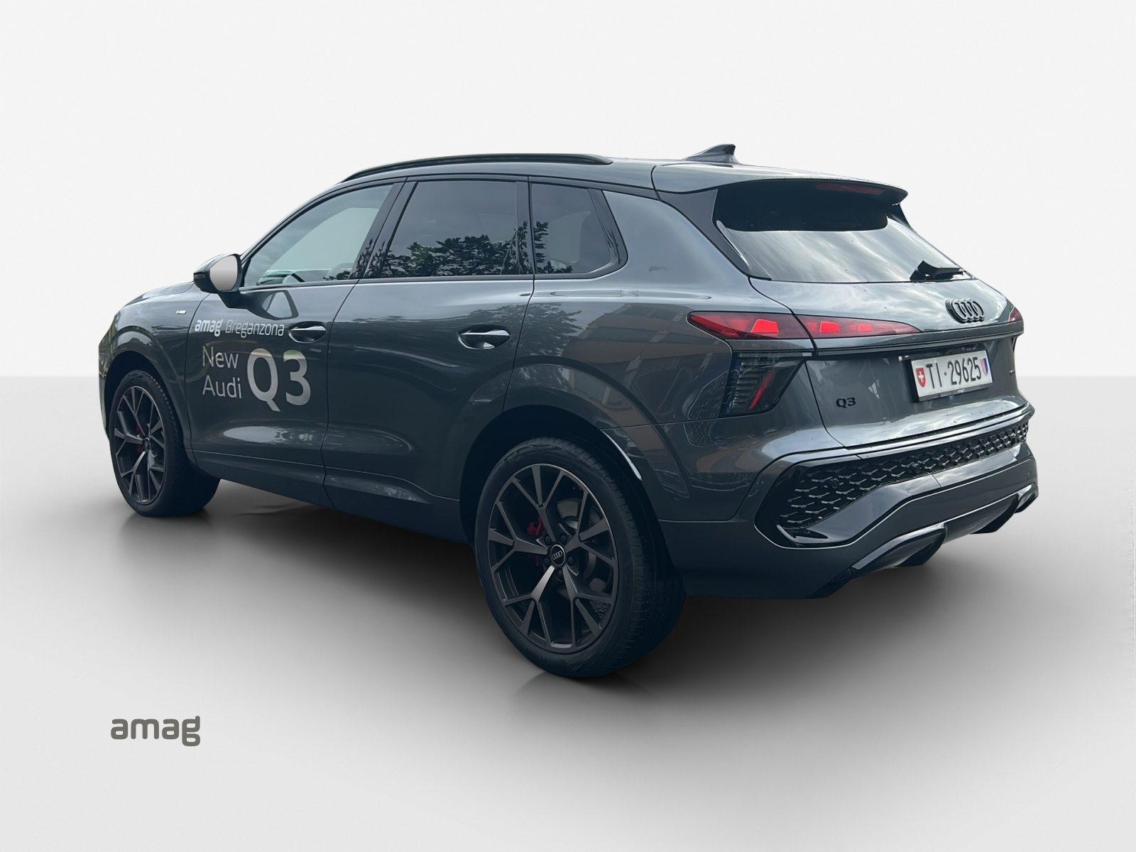 AUDI Q3 SUV TFSI 195 kW, Benzina, Auto dimostrativa, Automatico - 3