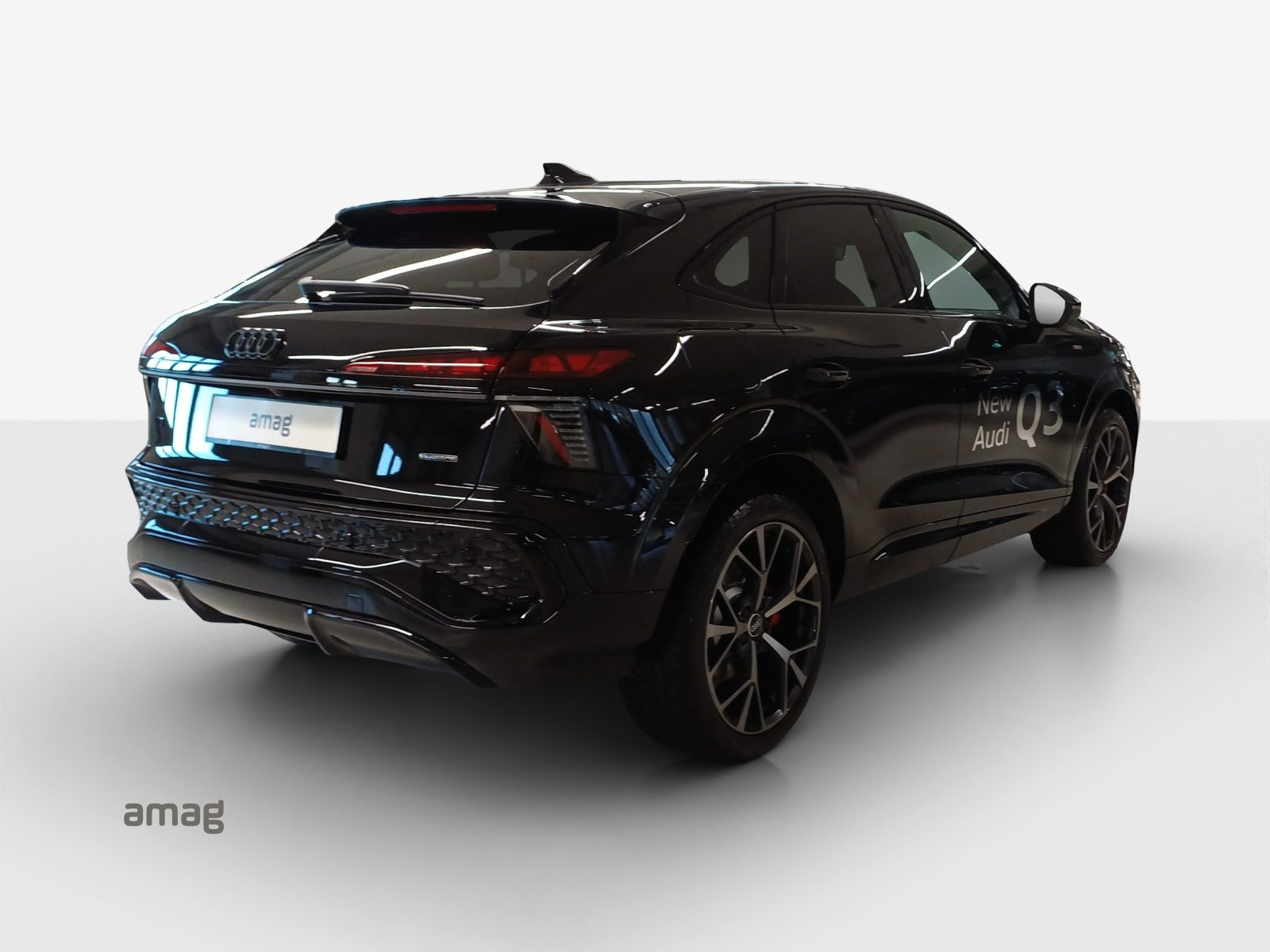 AUDI Q3 SB TFSI 195 kW, Petrol, Ex-demonstrator, Automatic - 5