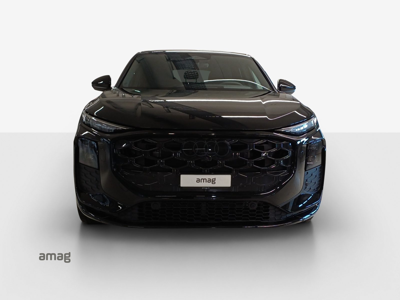 AUDI Q3 SB TFSI 195 kW, Petrol, Ex-demonstrator, Automatic - 7