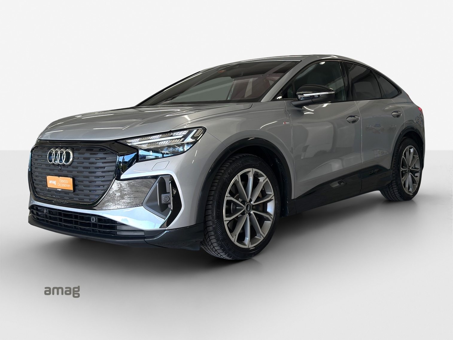 AUDI Q4 SB 50 e-tron quattro