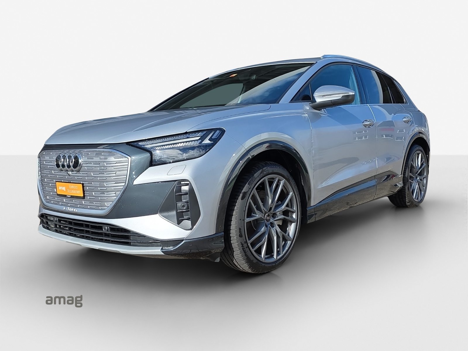 AUDI Q4 50 e-tron quattro