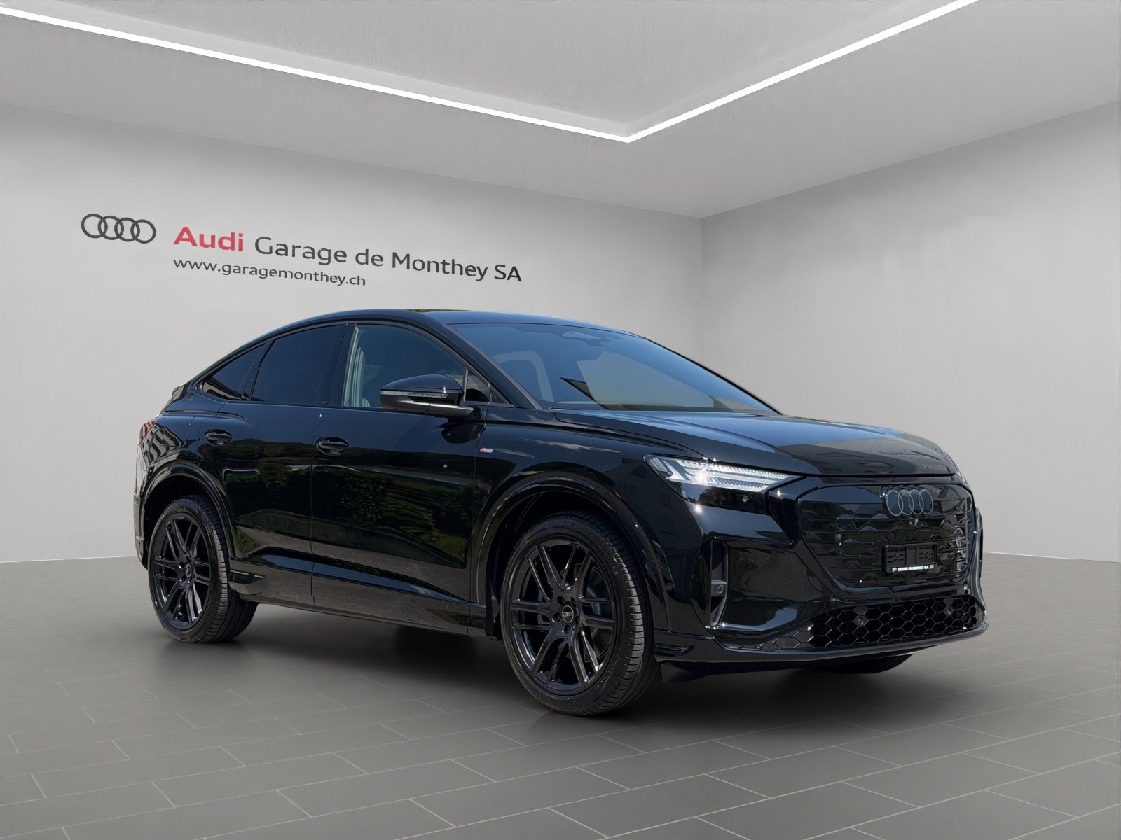 AUDI Q4 Sportback e-tron quattro performance Swiss Ski, Elettrica, Auto nuove, Automatico - 2