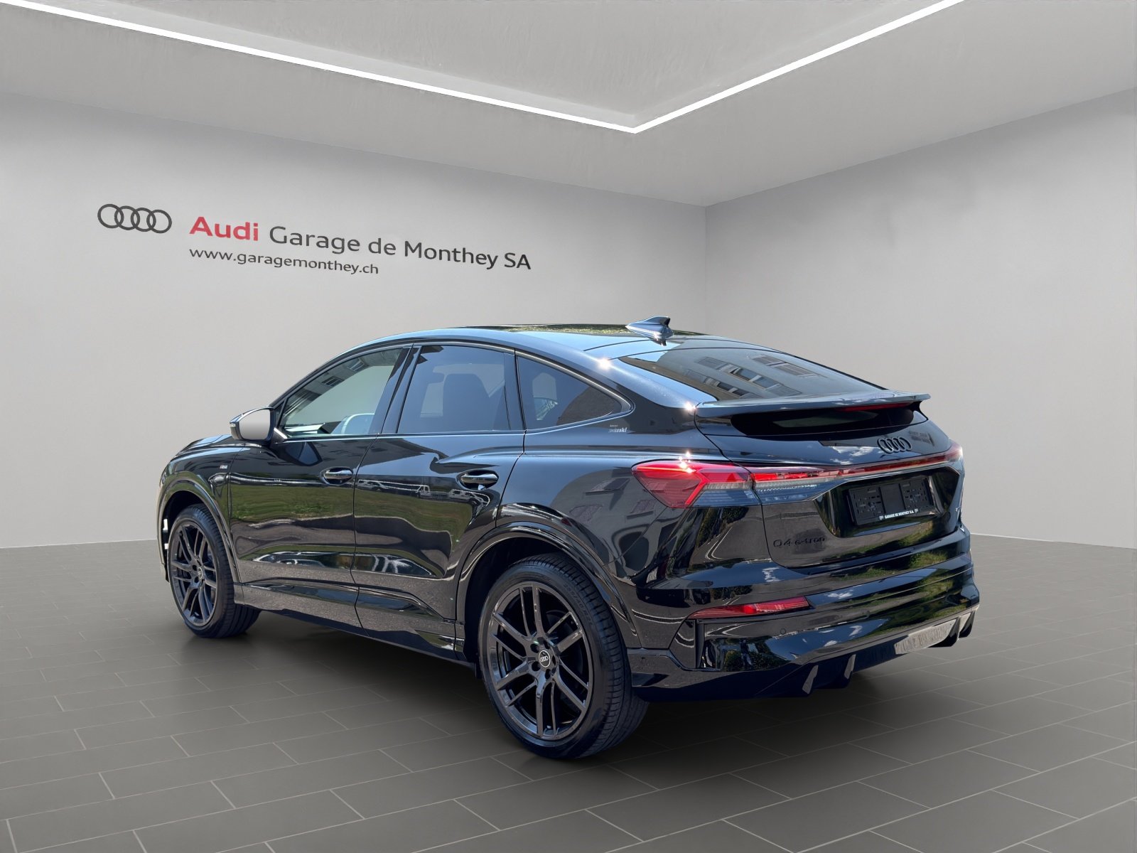 AUDI Q4 Sportback e-tron quattro performance Swiss Ski, Elettrica, Auto nuove, Automatico - 4